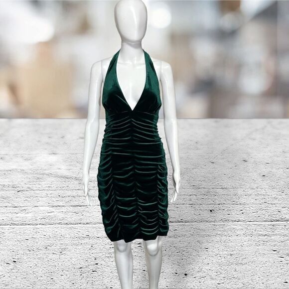 Aidan Mattox Green Velvet Halter Neck Short Plunging Neck Dress - Picture 5 of 11